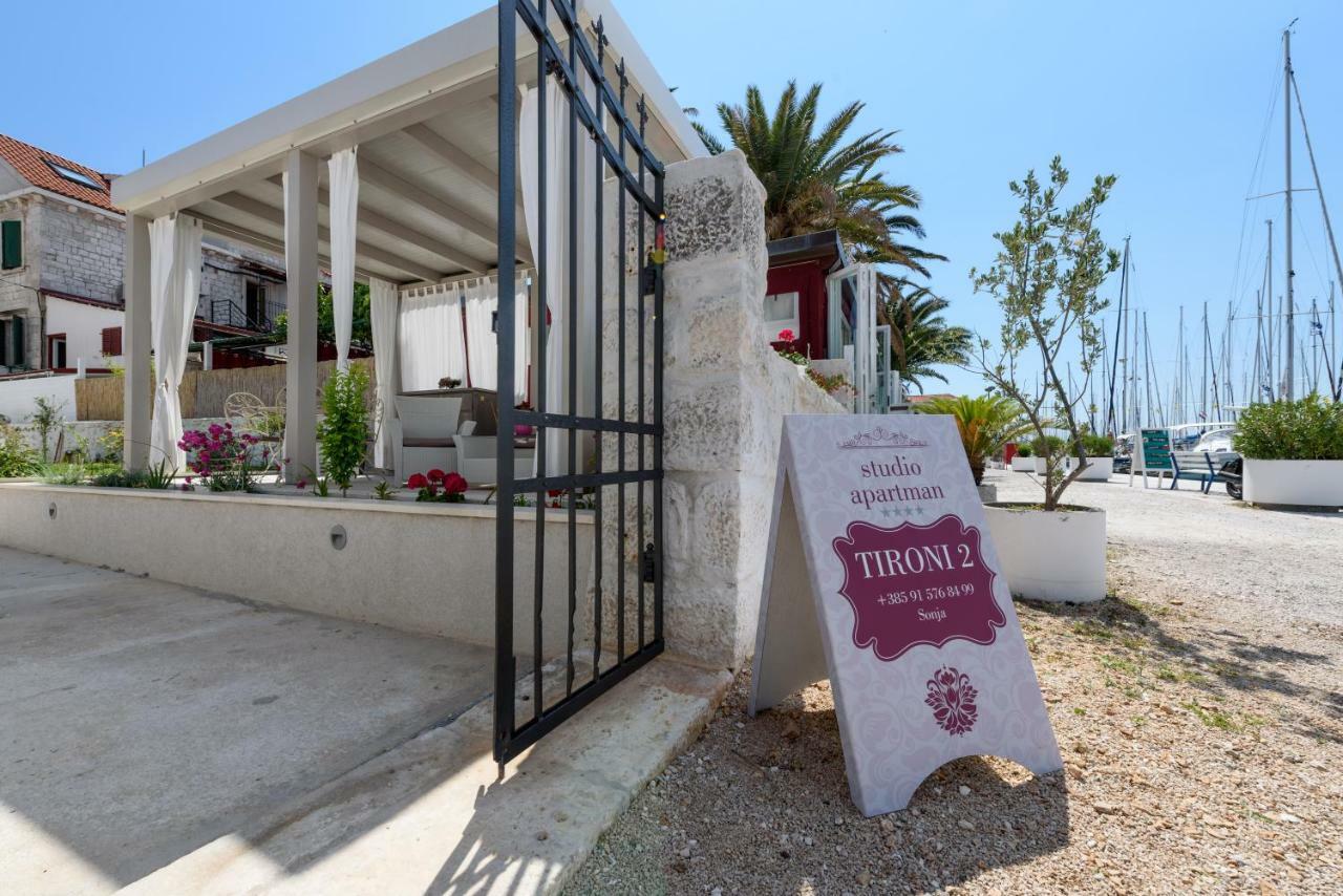 Appartamento Studio Tironi 2 -Sonja Traù Esterno foto